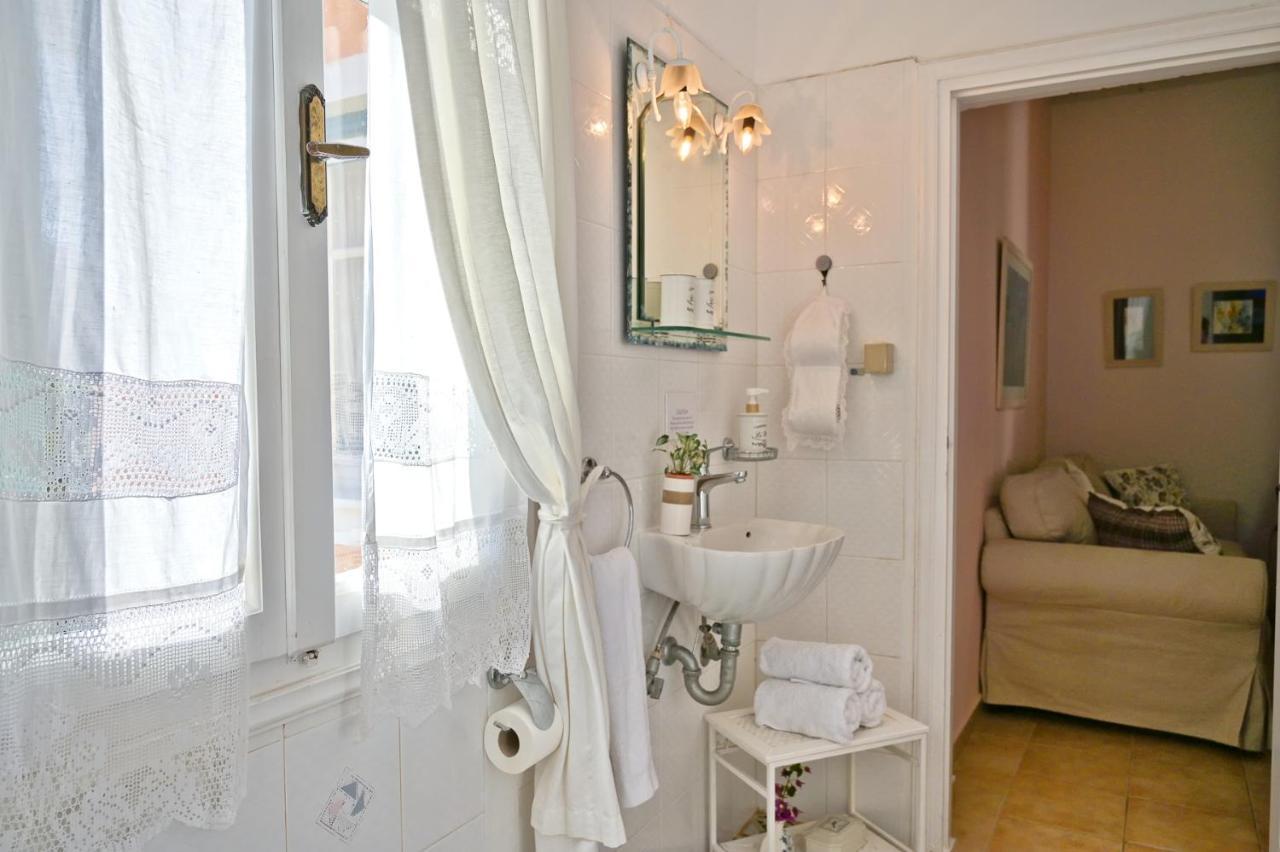 Villa Ireni Waterfont Фискардон Экстерьер фото